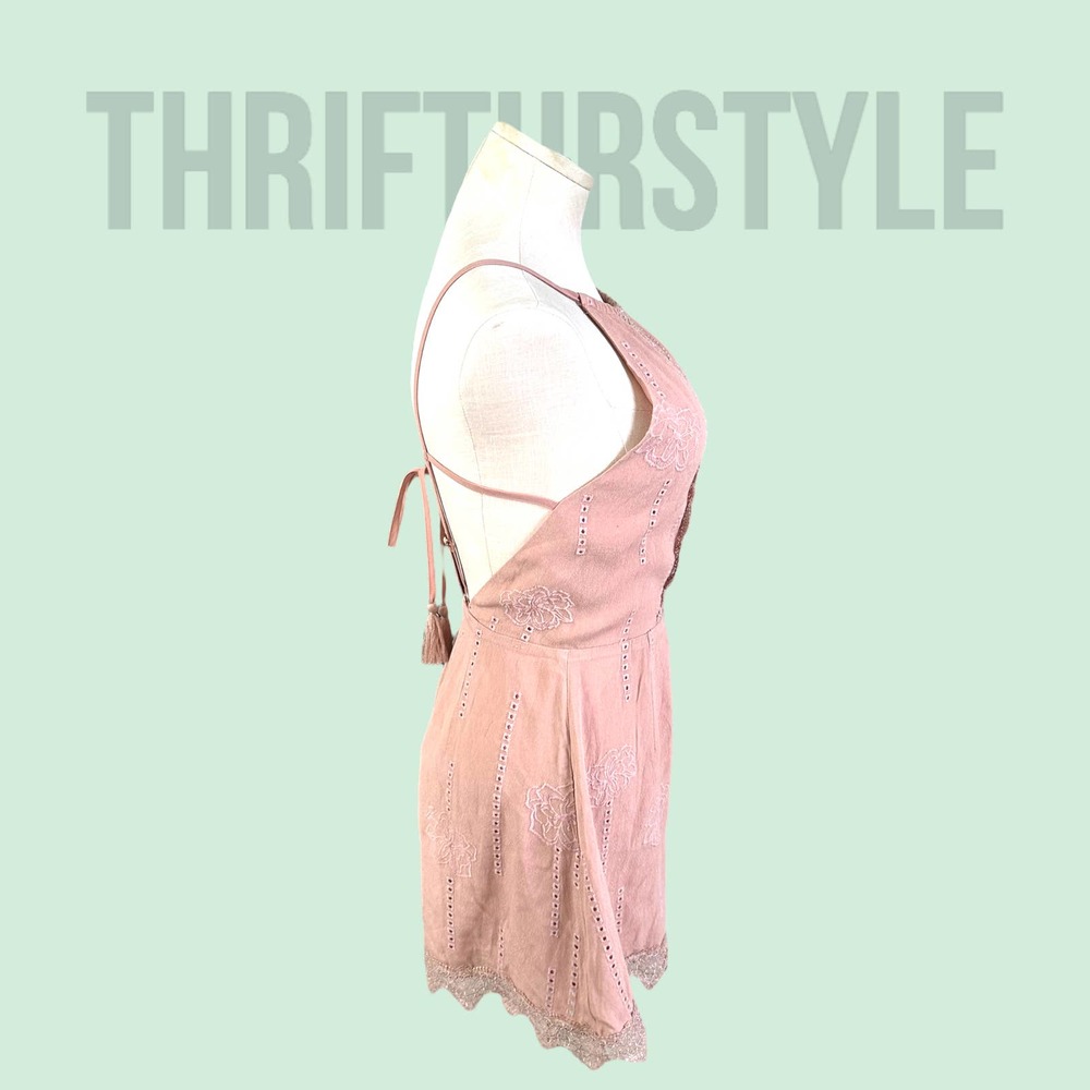Blush Pink Lace Trim Romper Open Back Tie Spaghetti Strap Cute Casual - Picture 8 of 13
